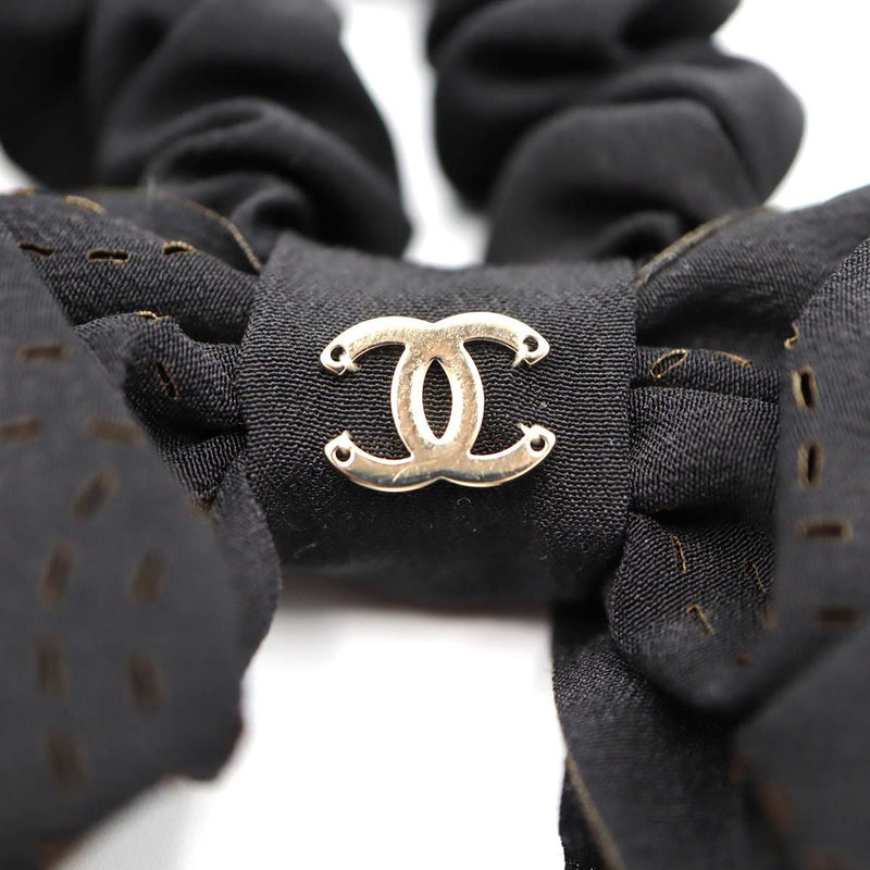 CHANEL シャネル シュシュ ココステッチ パンチング 総柄 シフォン リボン AA9460 ブラック ヘアアクセサリー 箱有 H19649
