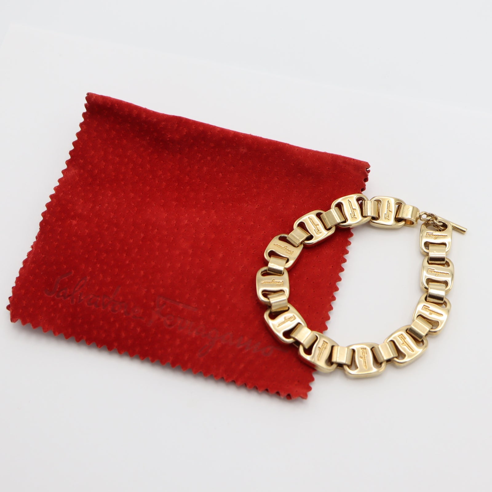 5JP7jvEq8j5y1W0gxETvgSTIu7lB5c