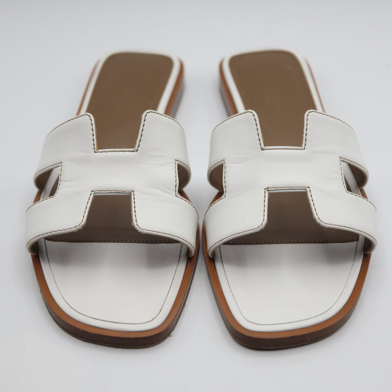 HERMES エルメス オラン サンダル フラット 35 1/2 ホワイト