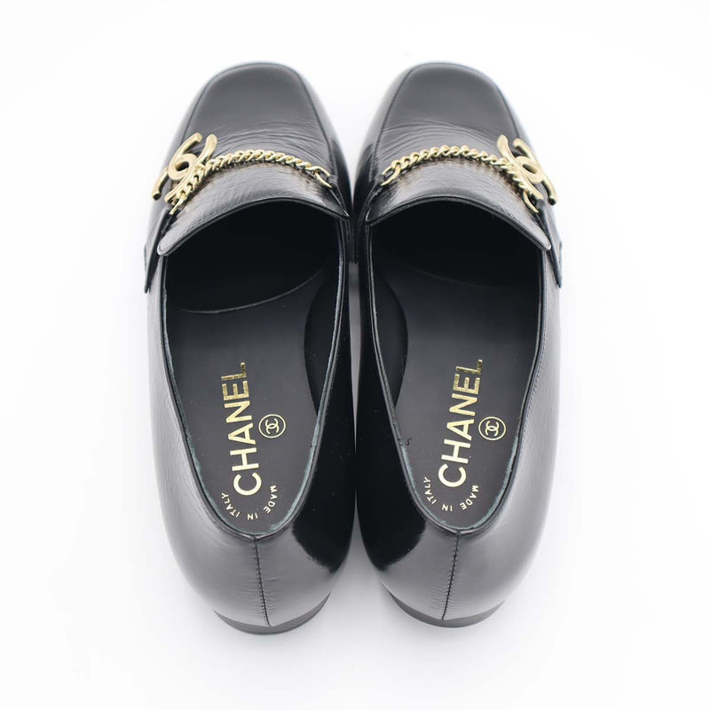 未使用品 CHANEL シャネル G45568 ココマーク チェーン ローファー 靴 ブラック ゴールド金具 サイズ37 1/2 24.5cm H18917