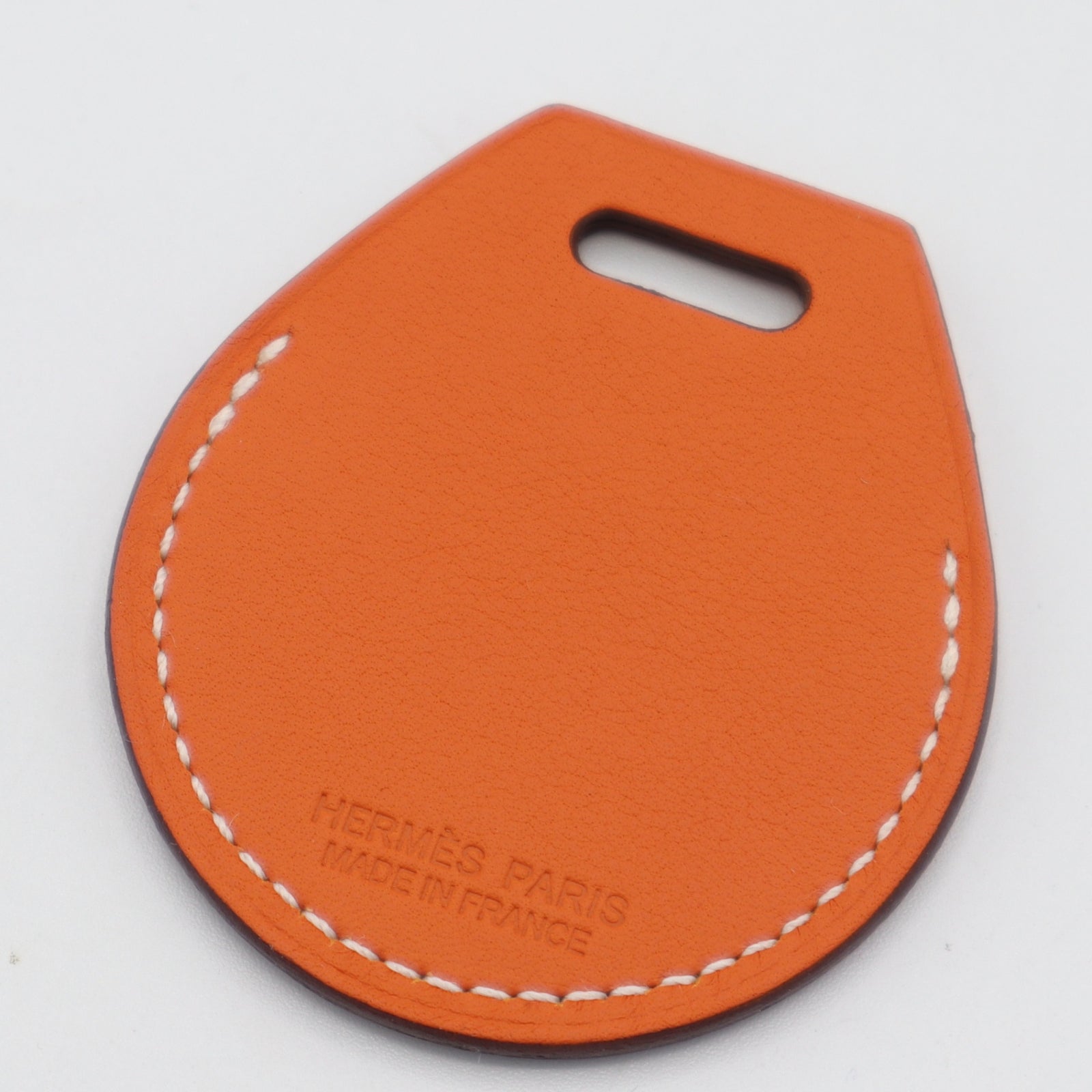 未使用 HERMES エルメス Apple AirTag エアタグ Z刻印 レザー