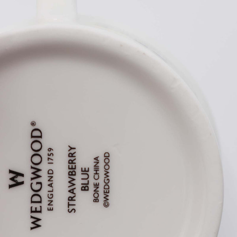 未使用 WEDGWOOD ウェッジウッド カップ＆ソーサー 2客セット ストロベリーブルー 食器 M4132