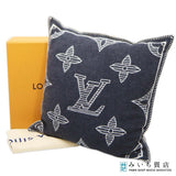 LOUIS VUITTON ルイヴィトン LV M79361 クッション モノグラム シャドウ ウール カシミヤ混 ブラック系 箱袋 25s1337-1
