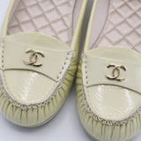 CHANEL シャネル G33470 パンプス シューズ エナメル パテントレザー ココマーク 37 1/2 靴 パステルイエロー 保管袋 H24329