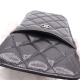CHANEL シャネル フラグメントケース キャビアスキン マトラッセ クラシックポーチ ブラック×シルバー 30番代 H18279