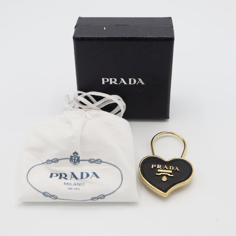 PRADA プラダ サフィアーノ ハート キーホルダー ブラック アクセサリー 箱有 H9689