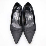 Salvatore Ferragamo フェラガモ ポインテッドトゥ ブラックデニム パンプス DQ00300 C551 靴 サイズ8C 25.5cm 箱有 H12688-6