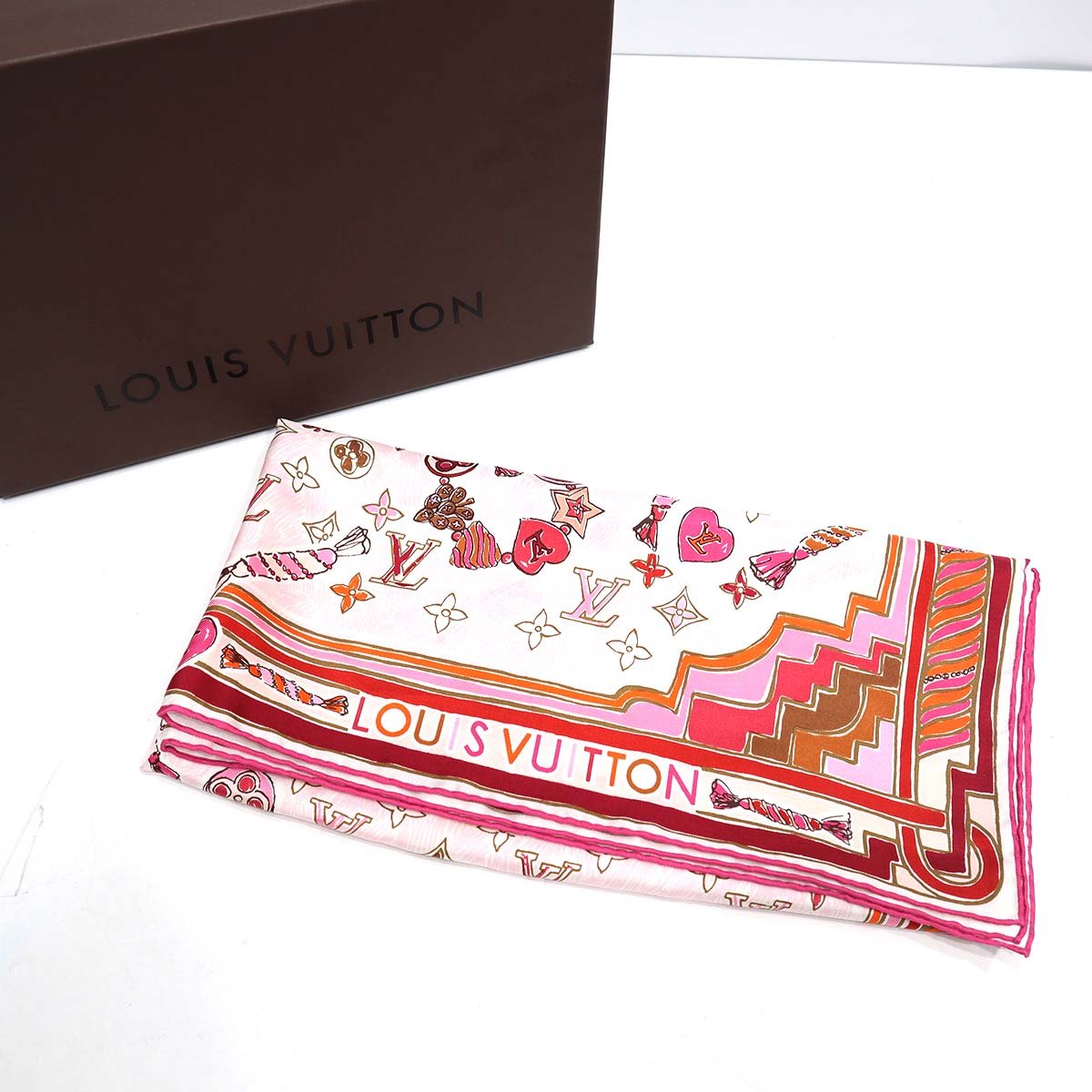 LOUIS VUITTON ルイヴィトン　ピンクストライプ 大判スカーフ　シルク 楽天市場】LOUIS VUITTON ルイヴィトン スカーフ ピンク シルク
