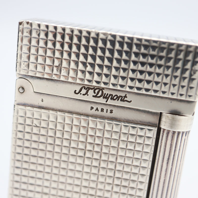 S.T.Dupont デュポン ガスライター ライン2 ダイヤモンドヘッド シルバーカラー 喫煙具 着火未確認 ケース有 eco1746