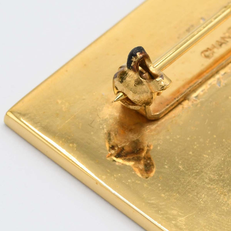 CHANEL シャネル プレート ブローチ ゴールドカラー 金具 レディース