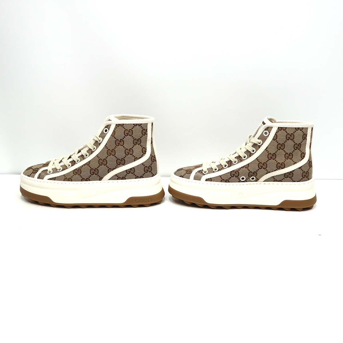 未使用　GUCCI キッズ ハイカットスニーカー 箱・布袋付き GUCCI グッチ 745999 GGキャンバス ハイカット スニーカー