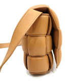 BOTTEGA VENETA ボッテガヴェネタ ショルダーバッグ パデッド カセット 717506 vcqr1 2593 クロスボディバッグ 袋あり H15421