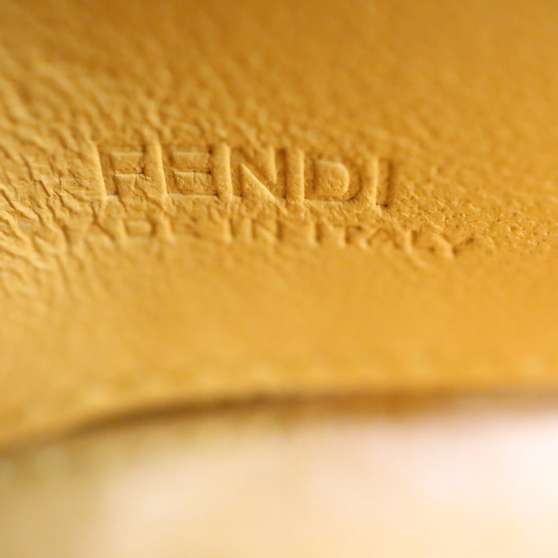 FENDI フェンディ ナノ バゲット チェーンショルダーポーチ ミニバッグ イエローカラー H9344