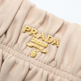 PRADA プラダ ポーチ 1N1584 クラッチバッグ ミニバッグ 化粧ポーチ ラムスキン ピンクベージュ系 22s630-1
