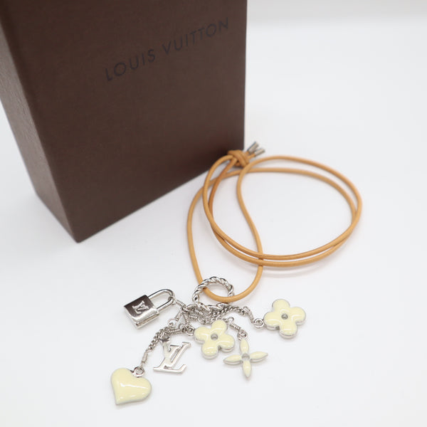 LOUIS VUITTON ルイヴィトン スウィートモノグラム パンダンティフ ブロン M65485 チョーカー アクセサリー M301