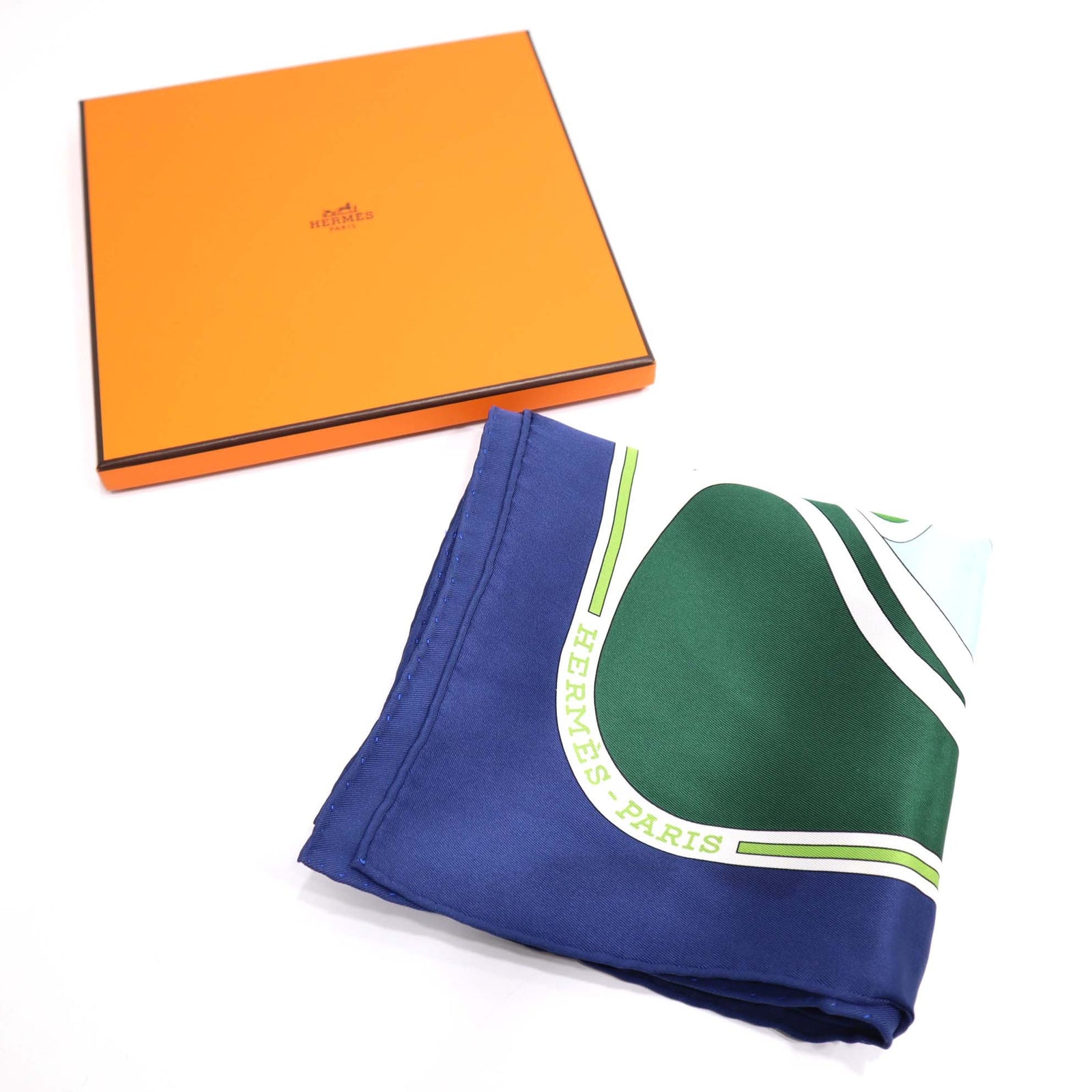 HERMES エルメス カレ70 VIRAGES ブルー グリーン シルク100％ 服飾