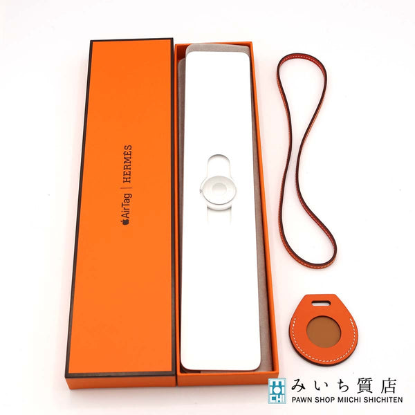未使用 HERMES エルメス Apple AirTag エアタグ Z刻印 レザー