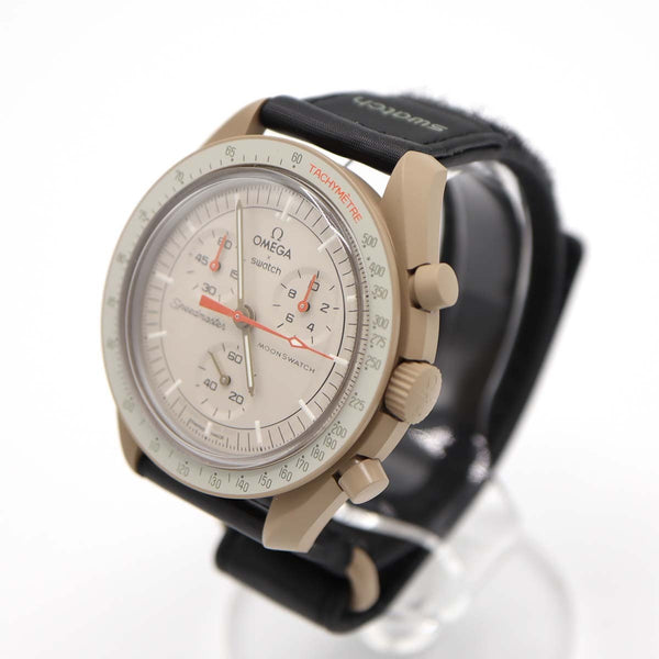 腕時計 未使用 稼働 OMEGA×Swatch オメガ スウォッチ MISSION TO JUPITER スピードマスター S033C100 クォーツ ベージュ系 箱 23k243-1