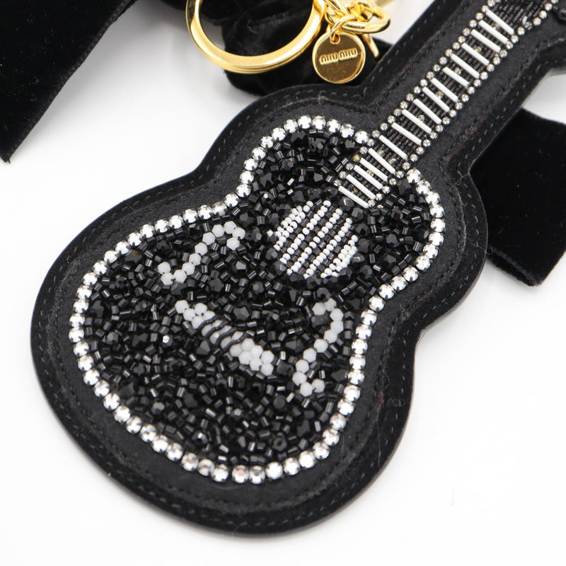 MIU MIU ミュウ ミュウ ギター キーホルダー チャーム ブラック系 アクセサリー 19k47-3