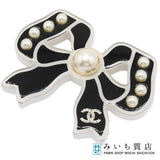 CHANEL シャネル ブローチ リボン フェイクパール ブラック アクセサリー 箱 26k252-1
