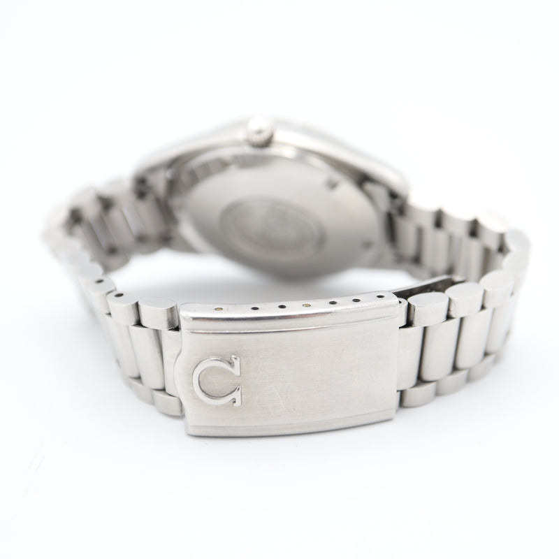 稼働 腕時計 OMEGA オメガ Seamaster ST166.0067 cal.565 自動巻き デイト シルバー色文字盤 箱・コマ有 eco11