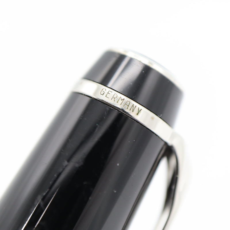 MONTBLANC モンブラン ボールペン BOHEME ボエム キャップ式 筆記用具 シルバー色×ブラック 筆記未確認 H19974