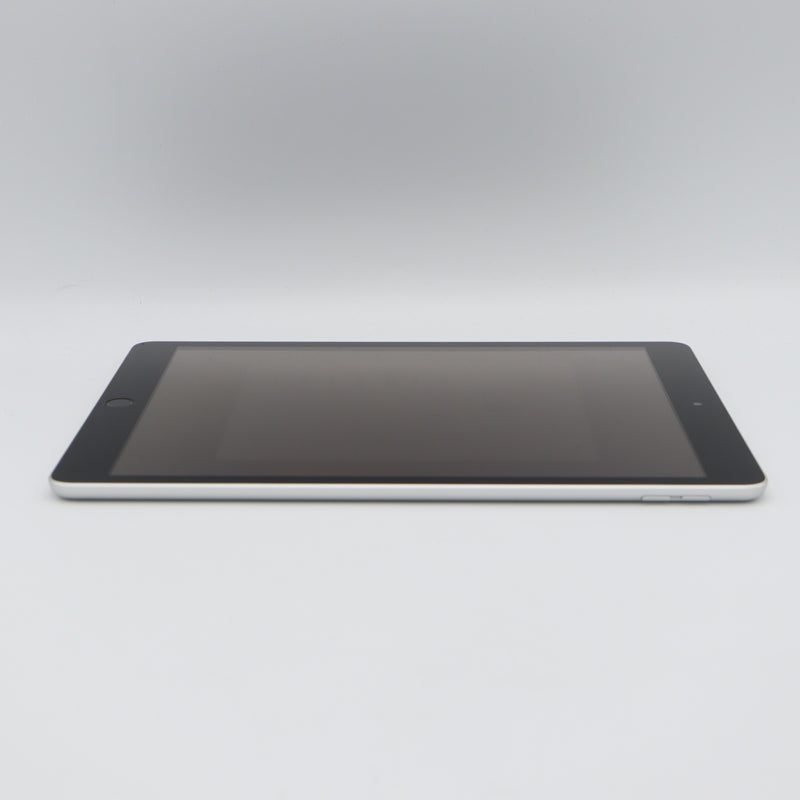 apple アップル iPad 第9世代 Wi-Fi 64GB A2602 MK2L3J/A シルバー 動作品 初期化済み 箱有 25s25-1
