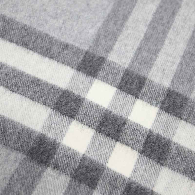 未使用 BURBERRY バーバリー マフラー 3994165 カシミア100％ ペールグレーチェック 服飾小物 箱あり H18561-1
