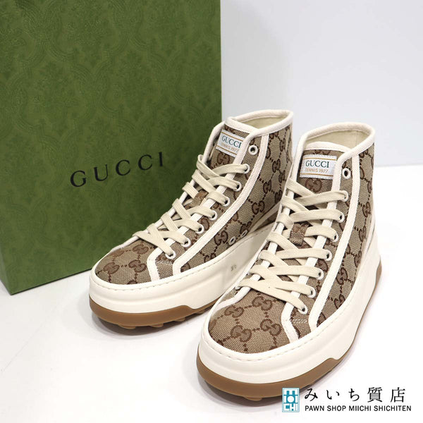 未使用　GUCCI キッズ ハイカットスニーカー 箱・布袋付き 未使用 GUCCI グッチ GGキャンバス ハイカット スニーカー