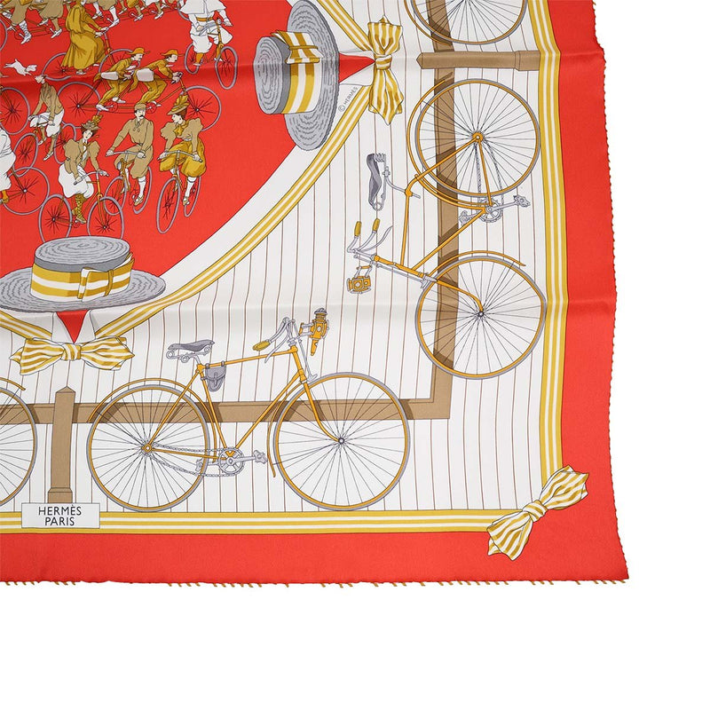 HERMES エルメス スカーフ カレ70 LES BECANES 自動転 モチーフ 服飾