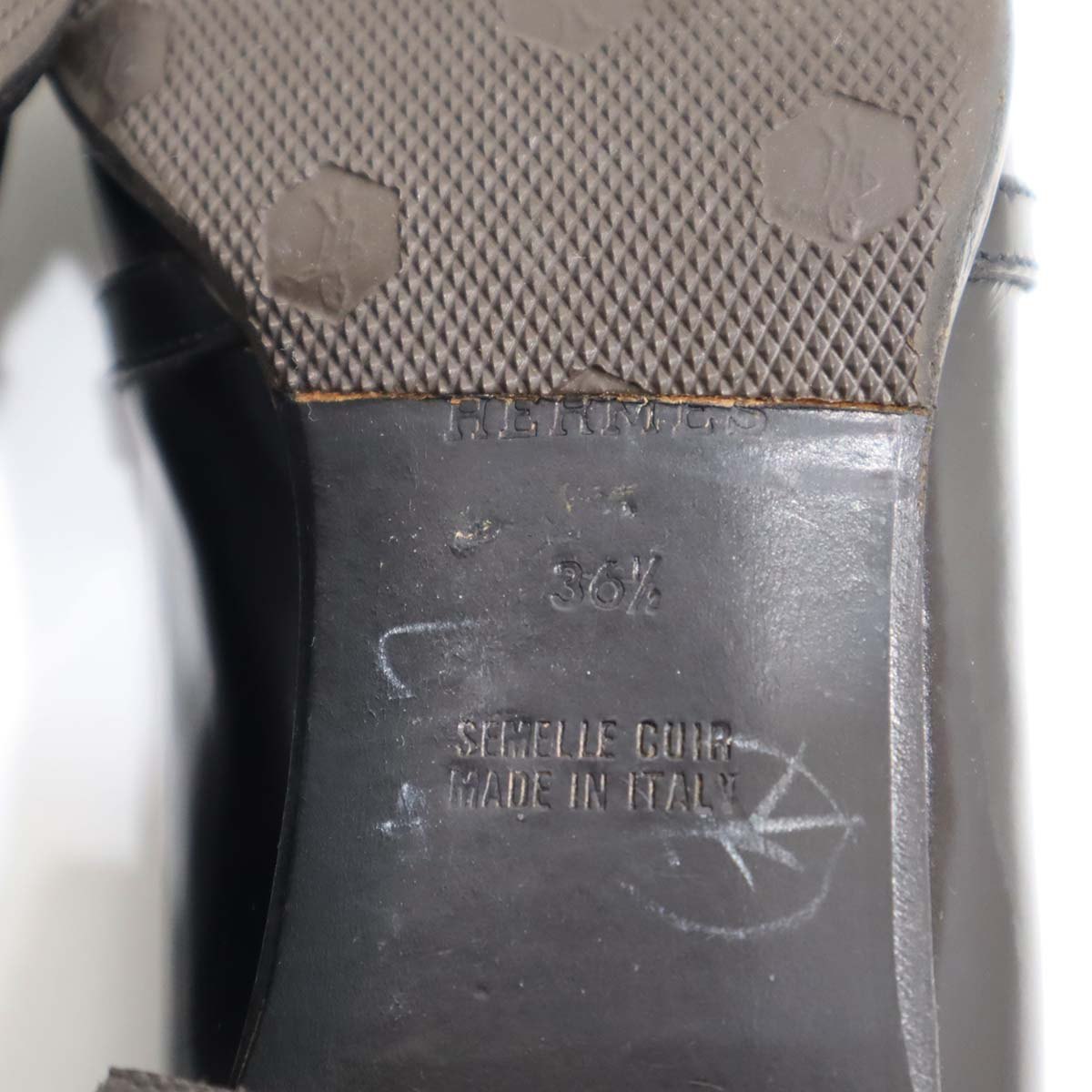 エルメス　HERMES ケリー ローファー ブラック パンプス シルバー金具 エルメス HERMES 靴 ローファー ケリー金具 黒 シルバー色