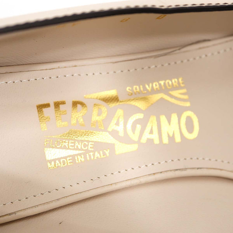 Salvatore Ferragamo フェラガモ ヴァラリボン パンプス フラットシューズ 01A838 740837 靴 サイズ8 D 25.5cm 箱有 H12688-9