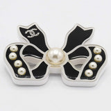 CHANEL シャネル ブローチ リボン フェイクパール ブラック アクセサリー 箱 26k252-1