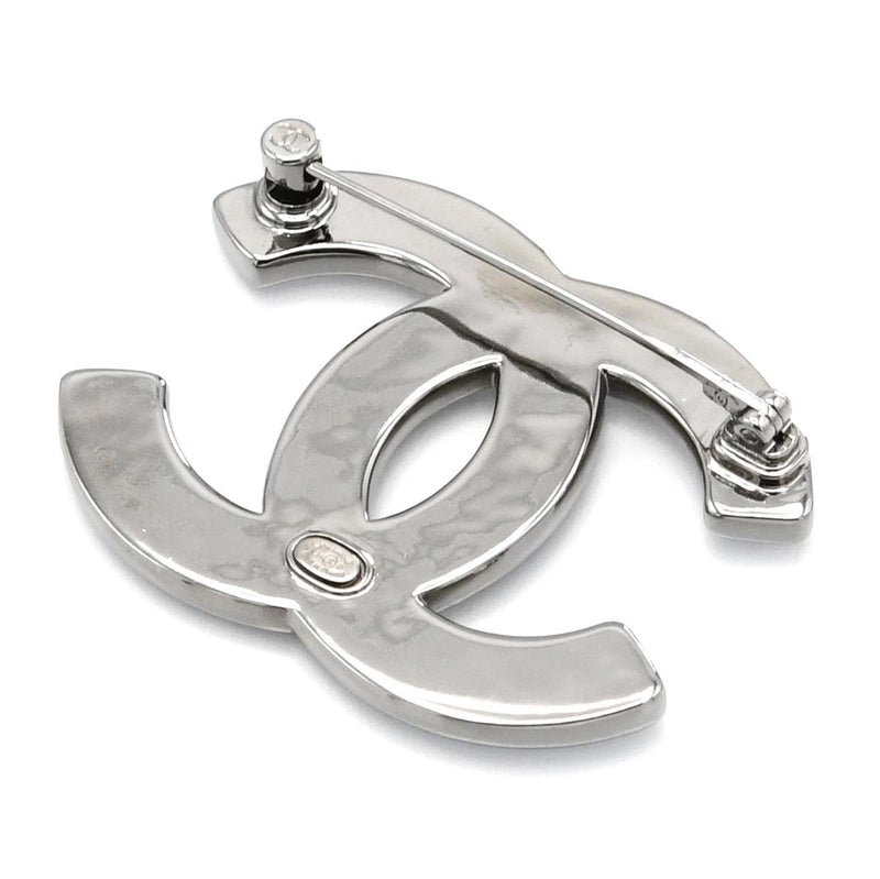 CHANEL シャネル ブローチ メタル ココマーク クローバー柄 A24S 14.6g アクセサリー 箱 袋 H19511