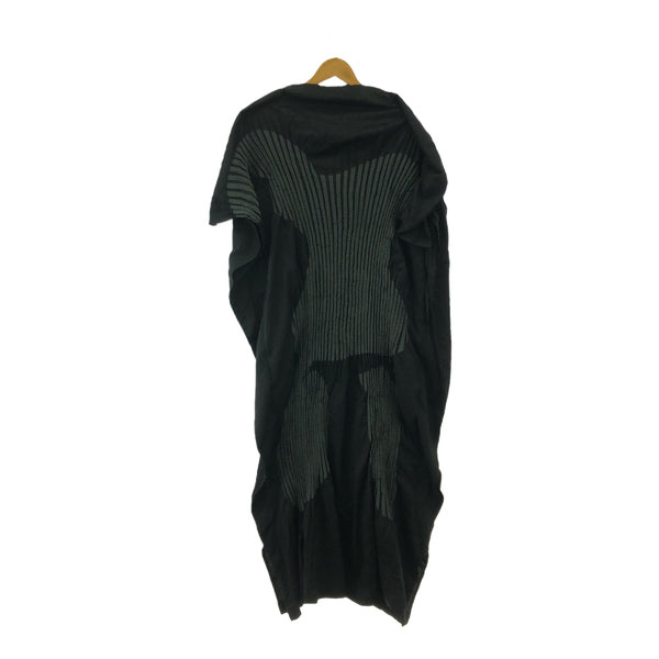 ISSEY MIYAKE イッセイミヤケ ワンピース アシンメトリー プリーツ 黒 服 レディース H18597