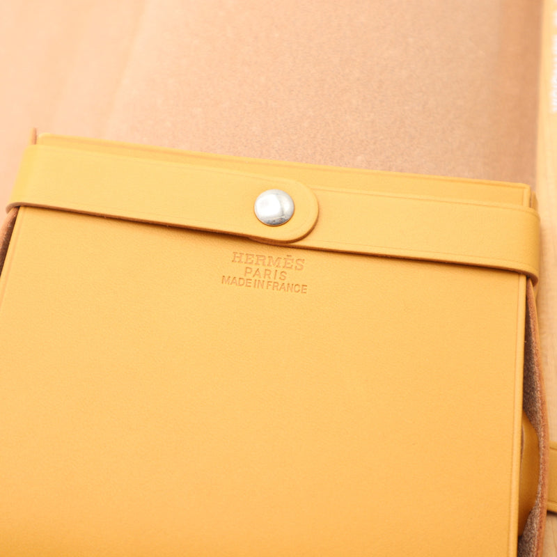 未使用 HERMES エルメス VISIONAIRE 32 ヴィジョネア32 ポストカードセット 鉛筆 イエローベージュ系 箱有 H7465