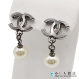 CHANEL シャネル ピアス ココマーク フェイクパール 10A ガンメタルカラー 5.1g アクセサリー H24310