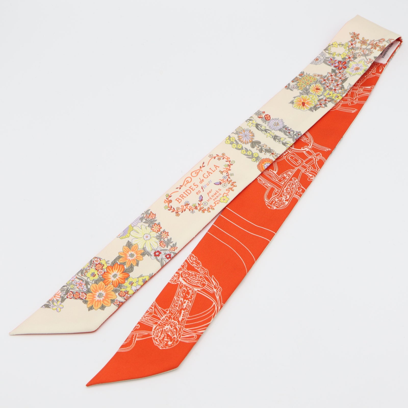 エルメス　ツイリー　シルクスカーフBrides de Gala HERMES エルメス ツイリー BRIDES de GALA en fleurs 花柄 スカーフ