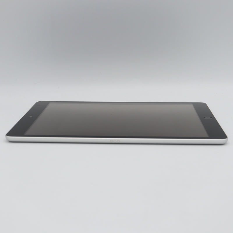 apple アップル iPad 第9世代 Wi-Fi 64GB A2602 MK2L3J/A シルバー 動作品 初期化済み 箱有 25s25-1