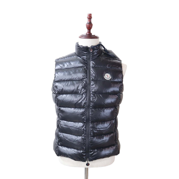未使用 MONCLER モンクレール ダウンベスト 220934830105 サイズ3 レディース ブラック 服 M4277