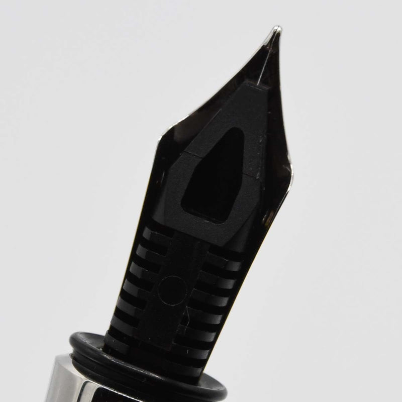 GRAFVON FABERCASTELL グラフフォンファーバーカステル 万年筆 クラシック 18CT SV925 筆記未確認 eco1530