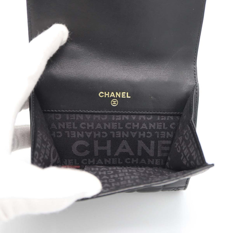 CHANEL シャネル 財布 アイコン ラムスキン 二つ折り 型押し Wホック ココマーク 黒 8番代 ギャラあり H18894