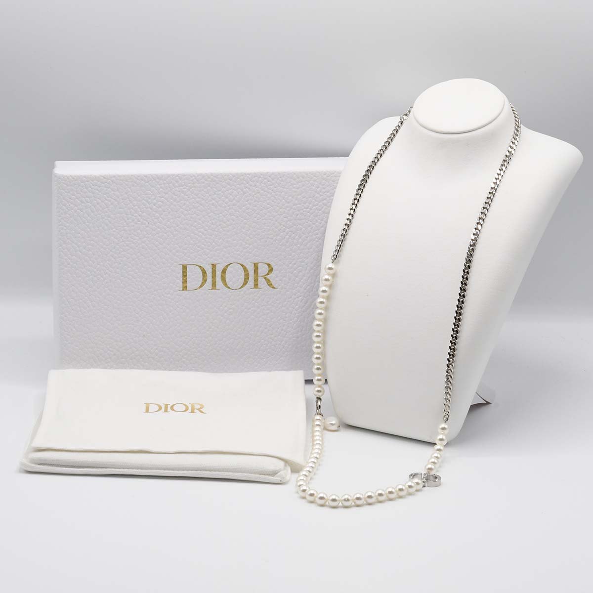 クリスチャンディオール フェイクパール ネックレス 箱 Christian Dior