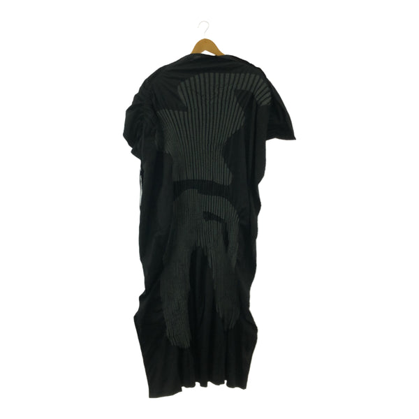 ISSEY MIYAKE イッセイミヤケ ワンピース アシンメトリー プリーツ 黒 服 レディース H18597
