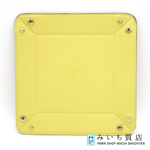LOUIS VUITTON ルイヴィトン LV ジュエリートレー アクセサリーケース ノベルティ 小物入れ 黄色 箱有 H1766