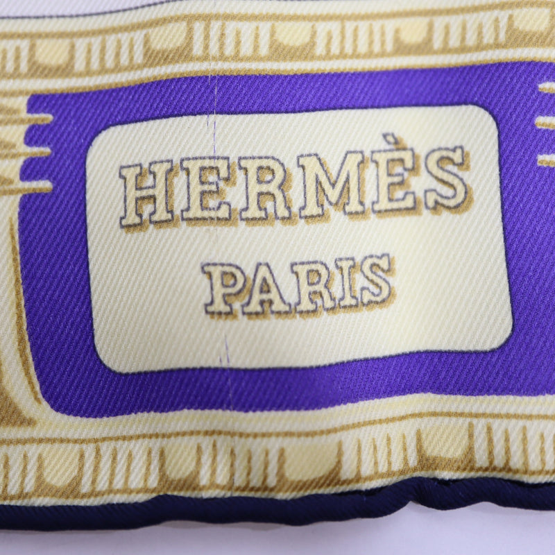 HERMES エルメス スカーフ カレ70 TUTANKHAMUN ツタンカーメン シルク100％ ホワイト系 服飾小物 H7461