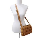 BOTTEGA VENETA ボッテガヴェネタ ショルダーバッグ パデッド カセット 717506 vcqr1 2593 クロスボディバッグ 袋あり H15421