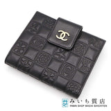 CHANEL シャネル 財布 アイコン ラムスキン 二つ折り 型押し Wホック ココマーク 黒 8番代 ギャラあり H18894