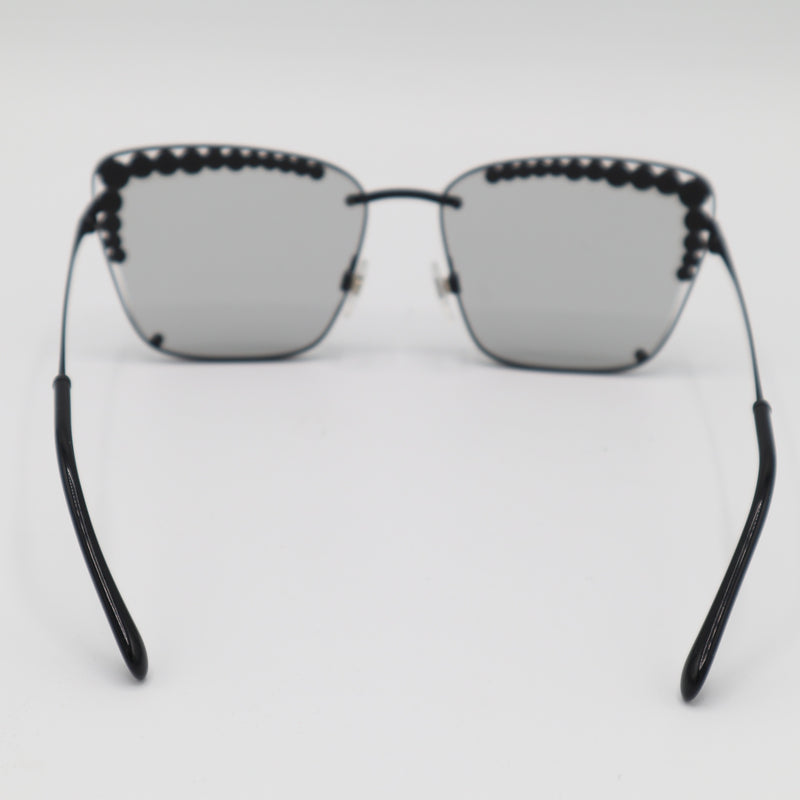 CHANEL シャネル フェイクパール サングラス 4235-H c.101/87 スクエア 度なし ケース有 25k639-1