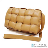 BOTTEGA VENETA ボッテガヴェネタ ショルダーバッグ パデッド カセット 717506 vcqr1 2593 クロスボディバッグ 袋あり H15421